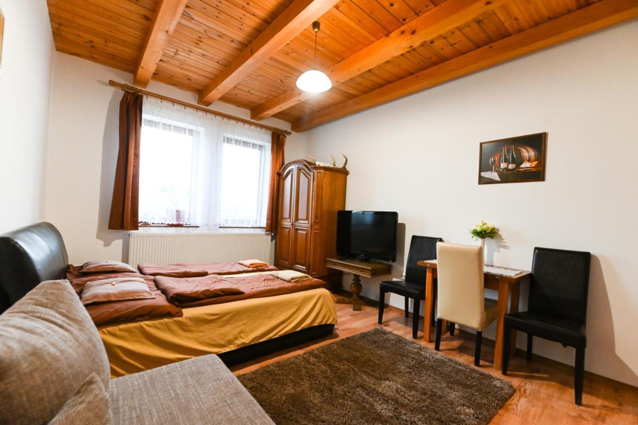 Kekszilva Vendeghaz Hotell Pap Exteriör bild